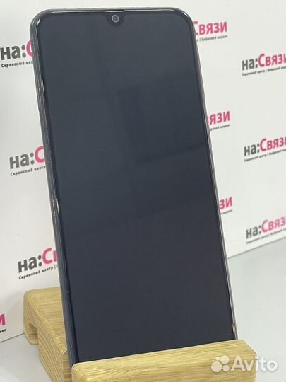 Samsung Galaxy A40, 4/64 ГБ