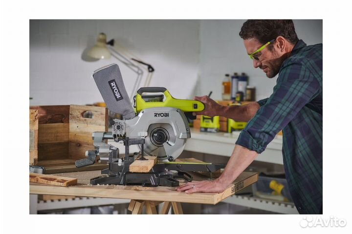 Торцовочно-усовочная пила Ryobi ONE+ R18MS216-0