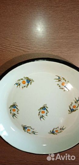 Эмалированное блюдо с рисунком, СССР