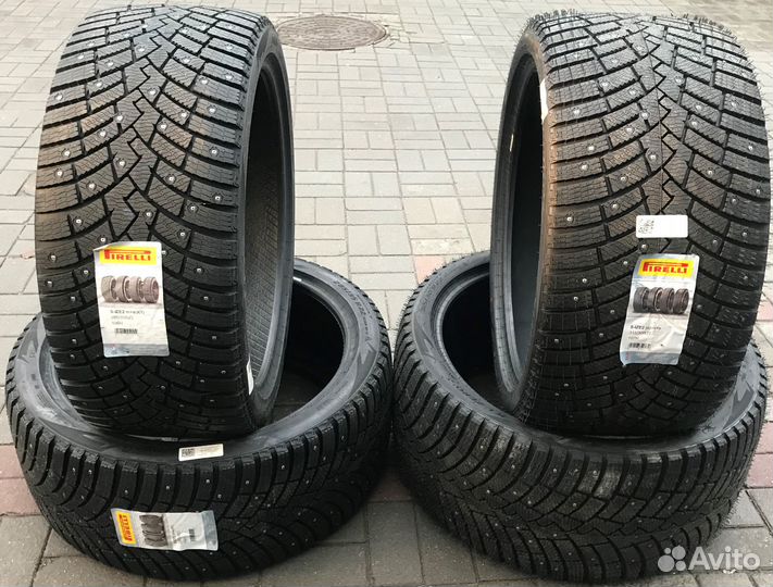 Pirelli Scorpion Ice Zero 2 315/30 R22 и 285/35 R22