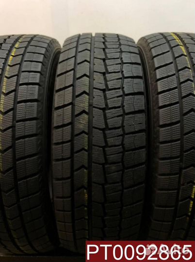 Dunlop Winter Maxx WM02 215/65 R16 98H