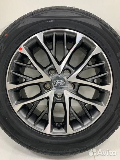 Новые оригинальные Hyundai Creta, Nexen 215/60 R17