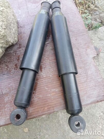 Задние амортизаторы волга