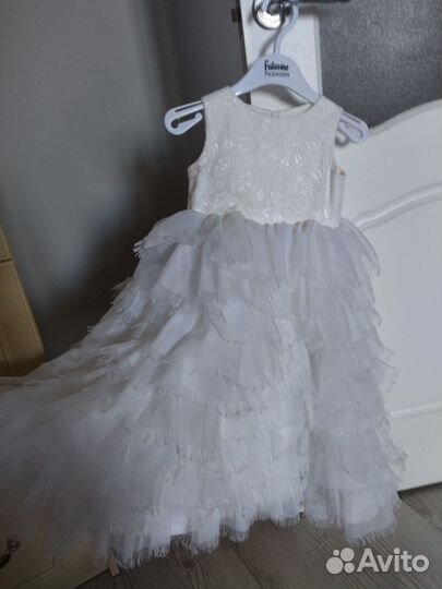 Нарядное платье 104