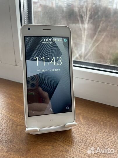 Fly FS454 Nimbus 8, 4 ГБ