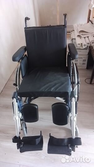 Инвалидная коляска новая