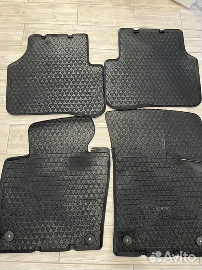 Автомобильные ковры на passat B7