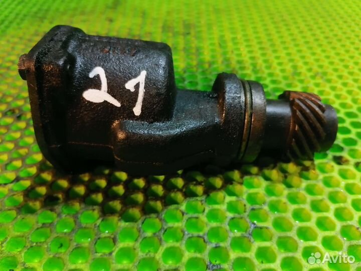 Насос вакуумный Volkswagen Passat