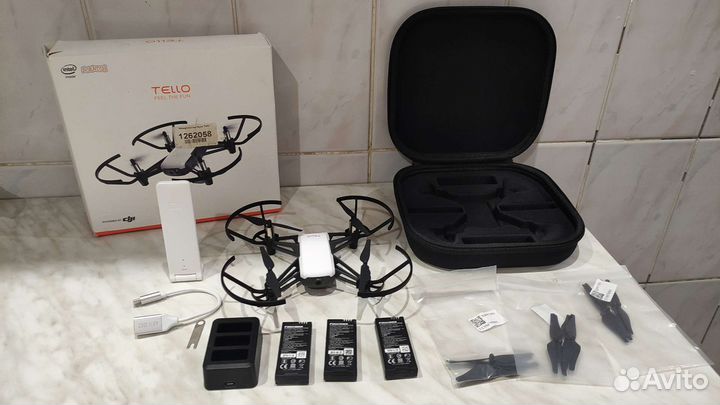 Квадрокоптер dji tello