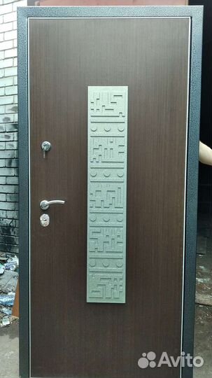 Дверь входная металлическая новая