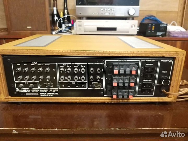 Усилитель мощности Yamaha CA-1000II