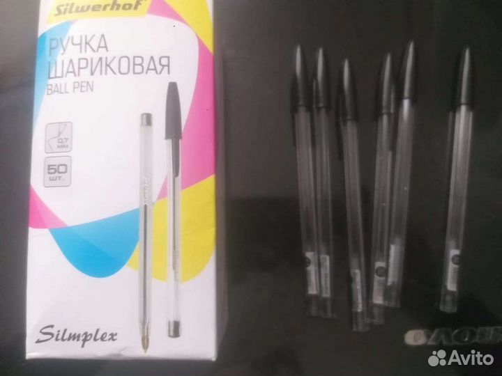 Шариковая ручка, чёрная