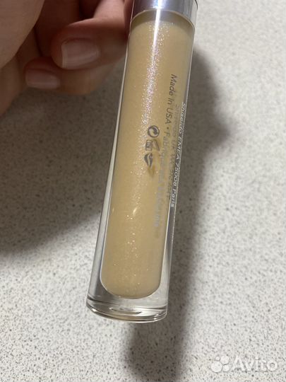 Блеск для губ buxom новый