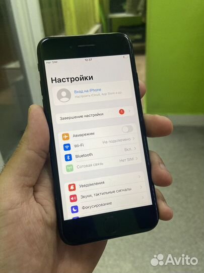 Телефон iPhone 7