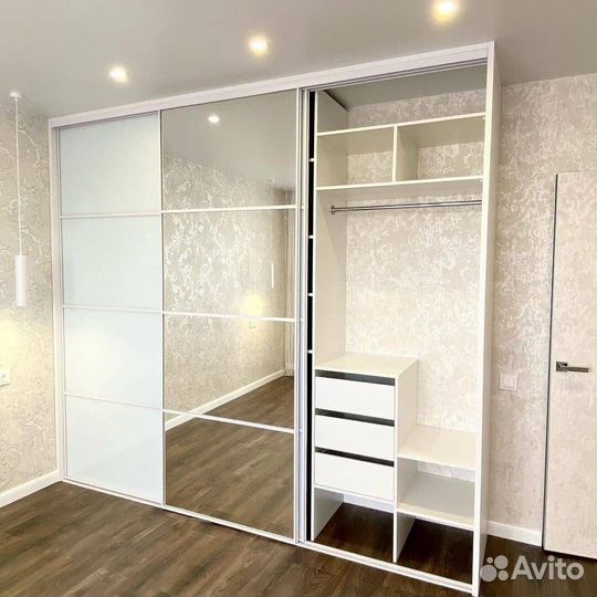 Шкаф стенка