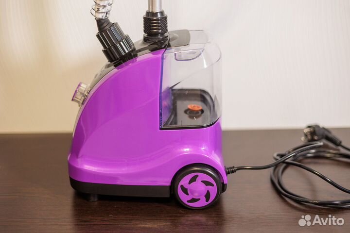 Отпариватель для одежды вертикальный