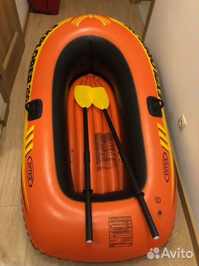 Детская надувная лодка