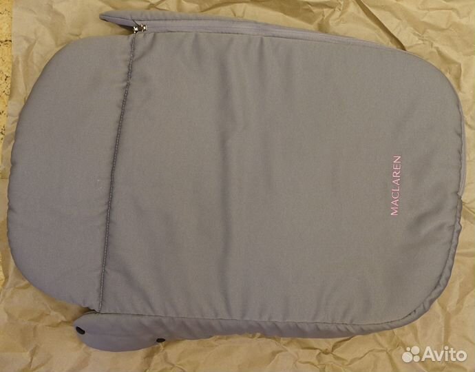 Накидка (муфта) на ножки для коляски Maclaren tech