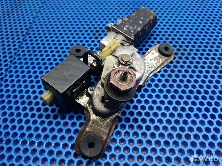 Моторчик дворников задний Toyota Carina T170