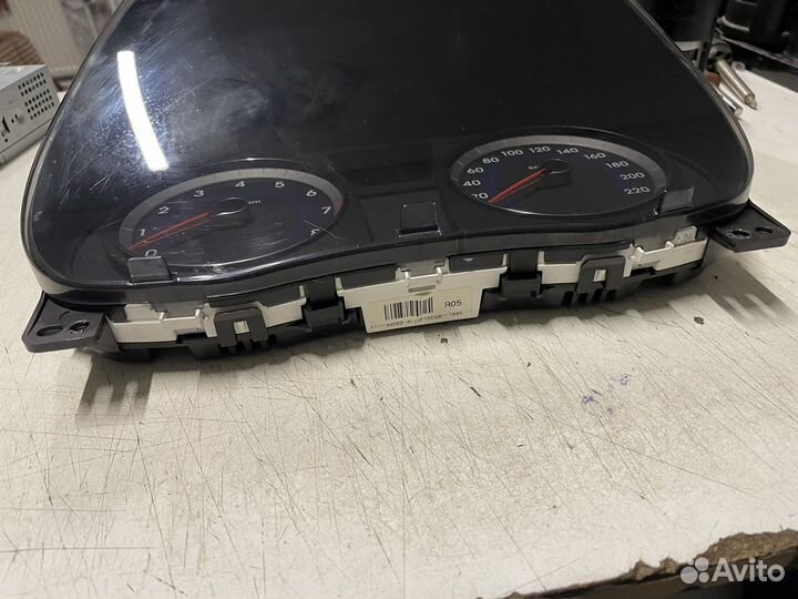 Панель приборов Hyundai Solaris 2010-2017