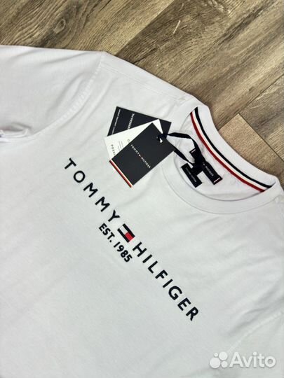 Футболка мужская Tommy Hilfiger белая