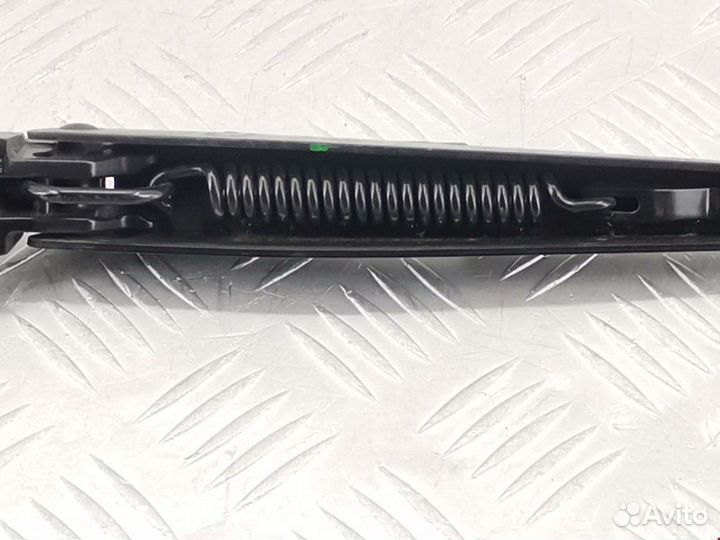 Щеткодержатель (поводок стеклоочистителя, дворник)