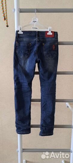Джинсы и шорты на мальчика 140р