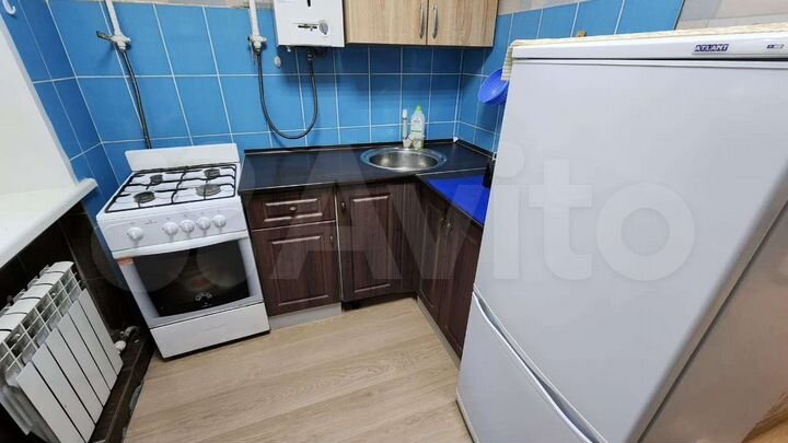 2-к. квартира, 46 м², 1/3 эт.