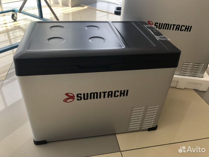 Автомобильный компрессорный холодильник