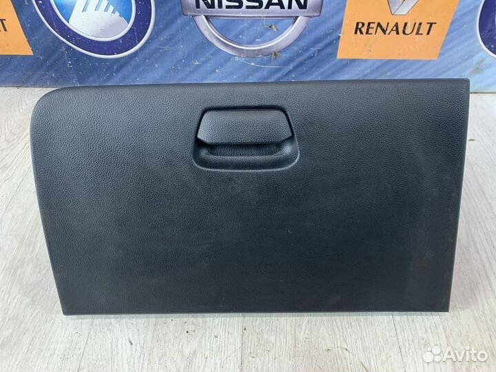 Крышка бардачка Бардачок Kia RIO 3