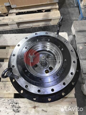 Редуктор хода Hitachi ZX160 4466663