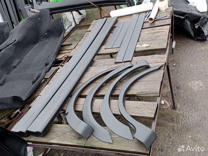 Обвесы на hyundai accent пороги арки низ дверей