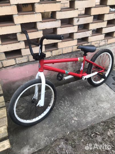 Трюковой велосипед bmx