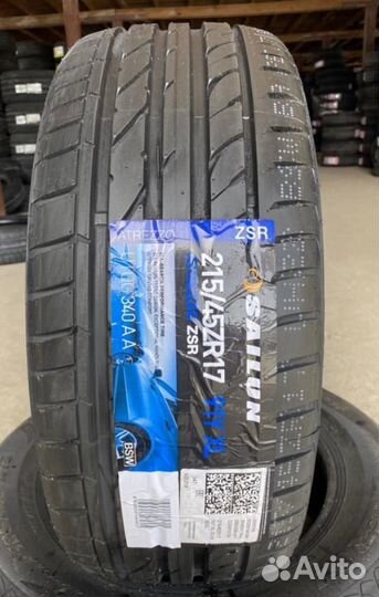 Laufenn LR01 215/45 R17 91Y