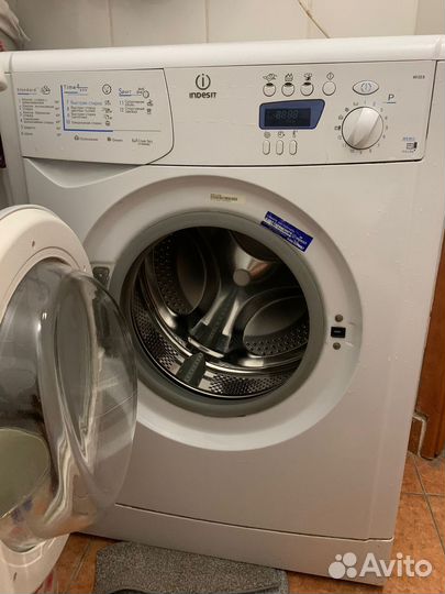 Стиральная машинка бу indesit