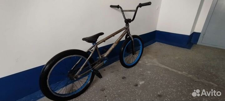 Велосипед BMX