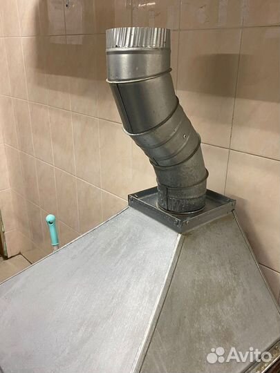 Вытяжной зонт