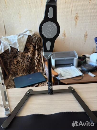 Монитор zeuslap 17