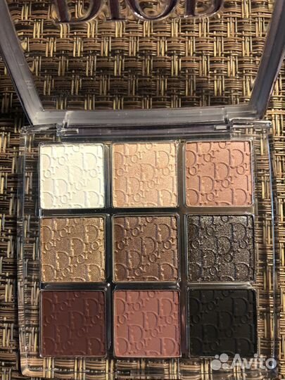 Палетка Dior bacstage smoky essentials