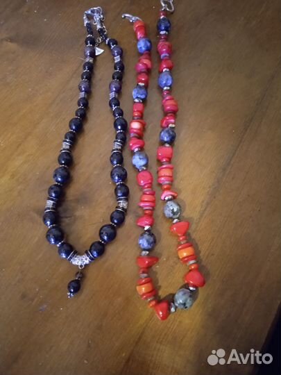 Бусы из натуральных камней