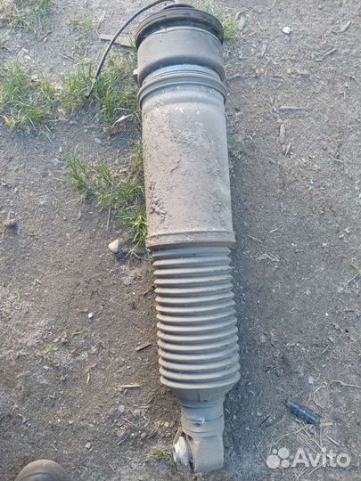 Амортизатор на бмв е66