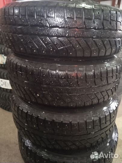 Dunlop Grandtrek AT1 225/65 R17 200N