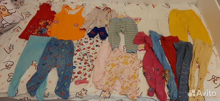 Пакет вещей от 0 до года, 1,5. На девочку