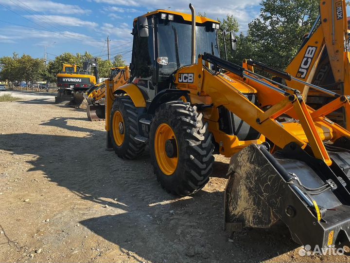 Экскаватор-погрузчик JCB 4CX PRO, 2022