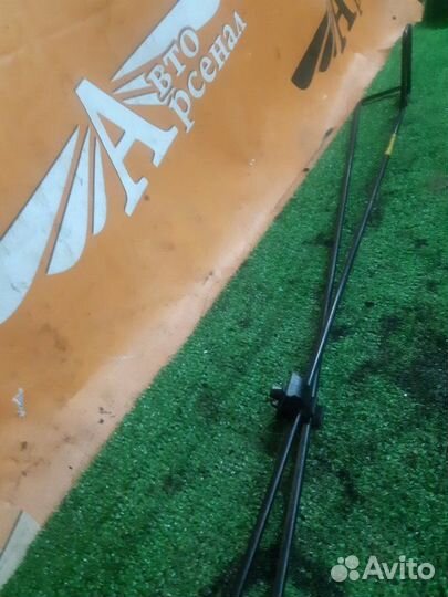 Торсион багажника Hyundai Accent 2008