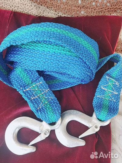 Трос буксировочный 4м