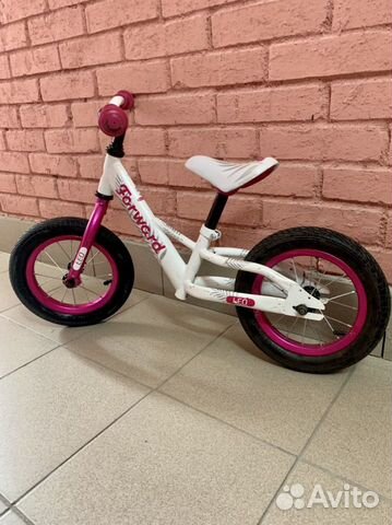 Беговел forward leo на надувных колесах