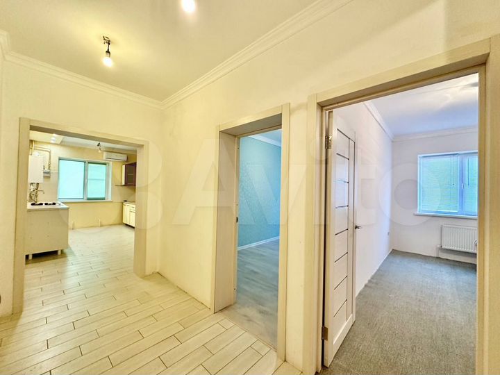 3-к. квартира, 72 м², 1/4 эт.