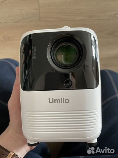 Проектор Umiio a008 белый