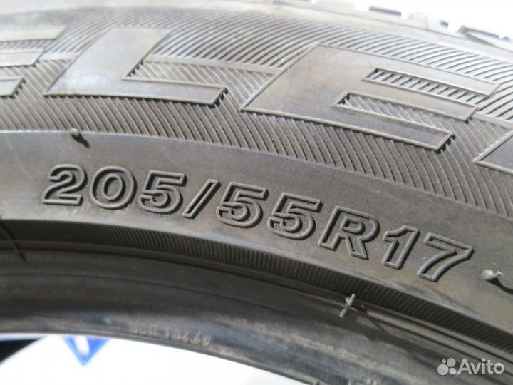 Bridgestone Dueler H/P Sport 205/55 R17 89H